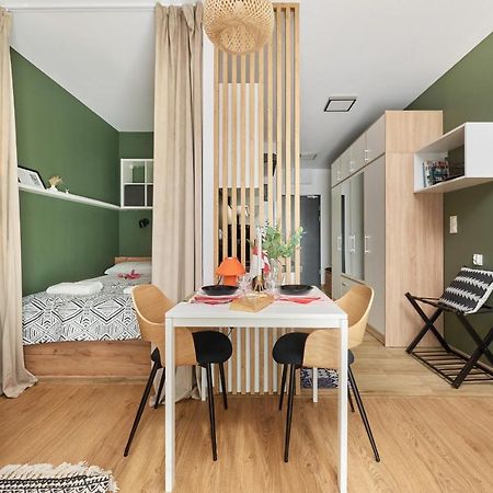 City Panorama Studio Apartments Jaworska 4 By Noclegi Renters Wrocław Buitenkant foto