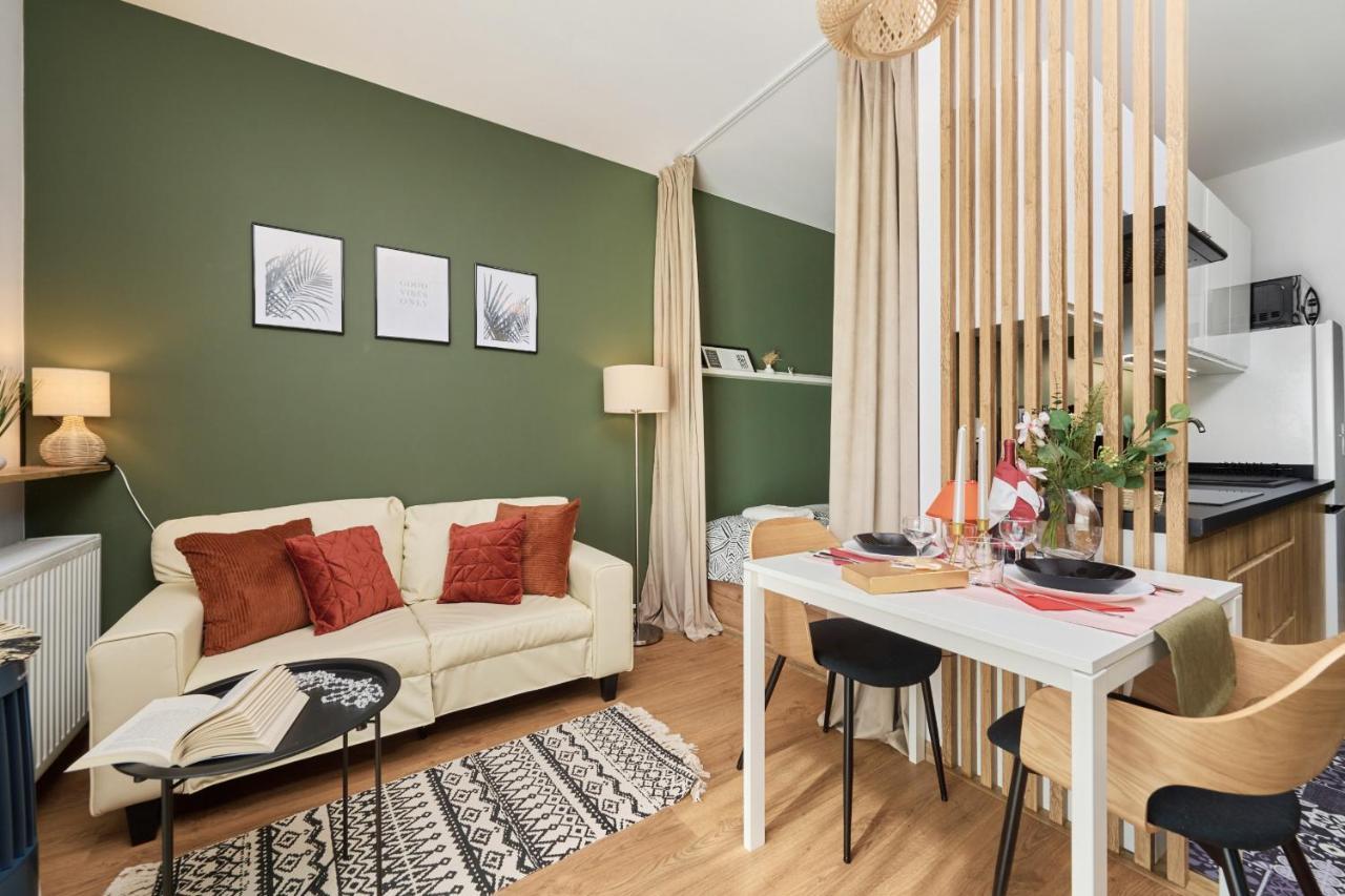 City Panorama Studio Apartments Jaworska 4 By Noclegi Renters Wrocław Buitenkant foto
